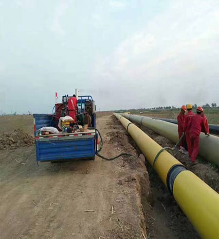 管道保溫要怎么做常用什么材料？聚氨酯噴涂機(jī)可以嗎